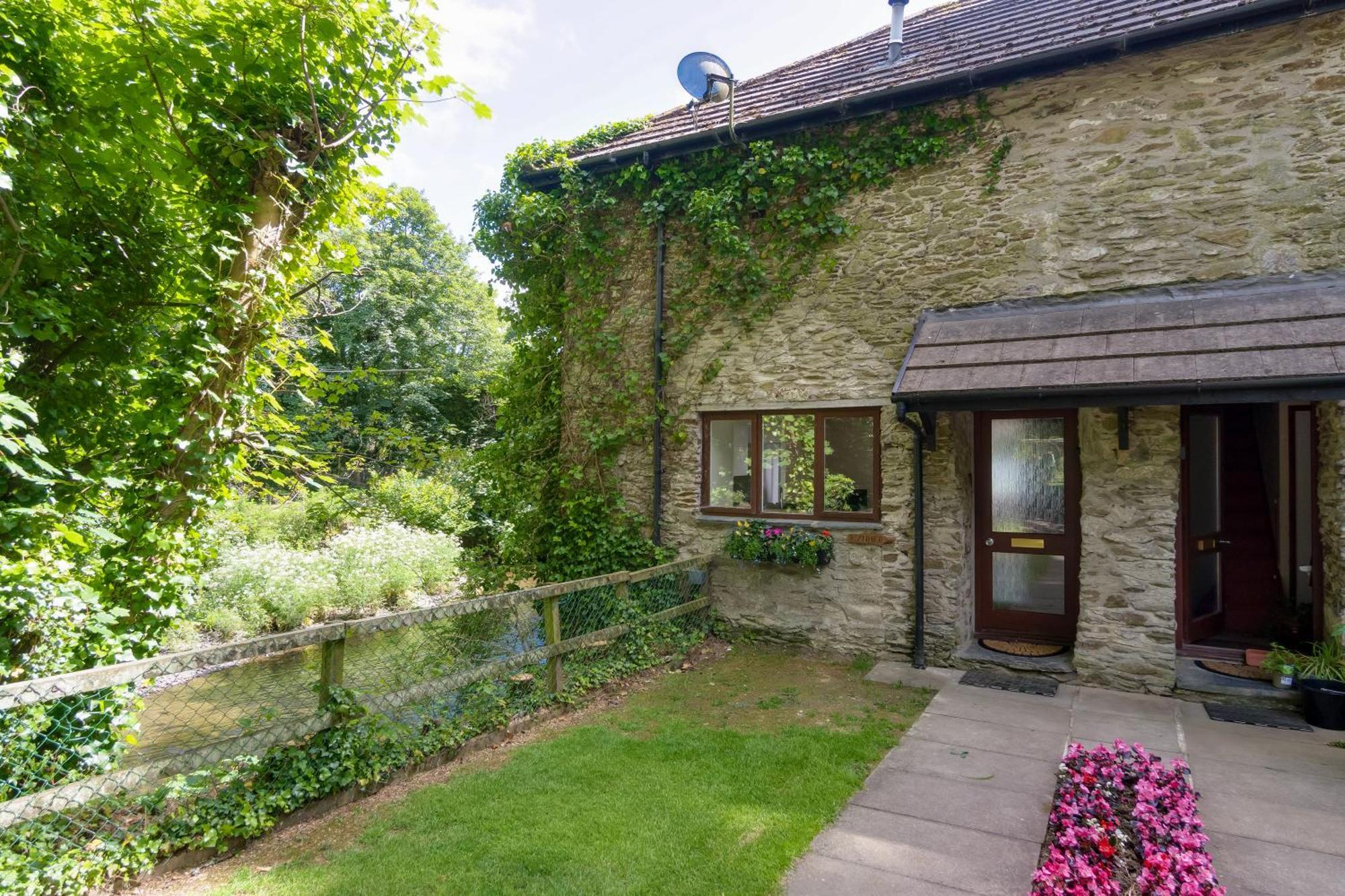 Crylla Valley Cottages - Access To Pool, Gym, Spa And More Saltash Room photo